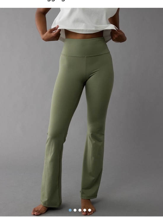 American Eagle Outfitters Pants - AE The Everything High-Waisted flare Legging size small